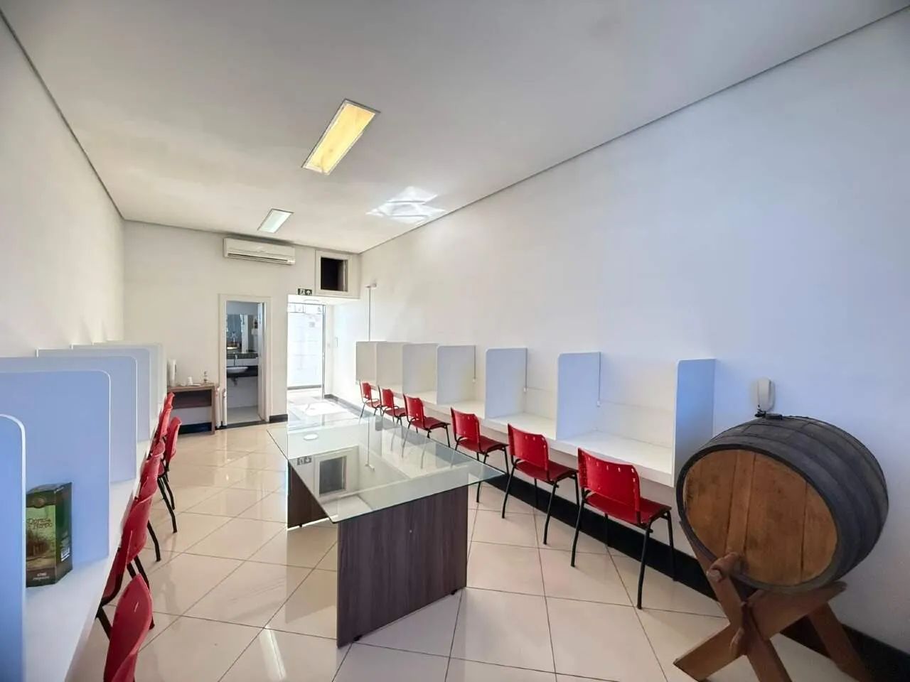 Excelente Sala na Região do Barreiro !! - Foto 2