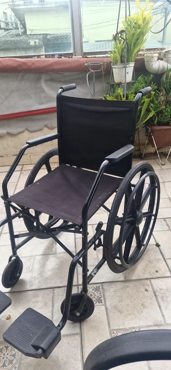 Cadeira de rodas CDs, artigo hospitar - Foto 3