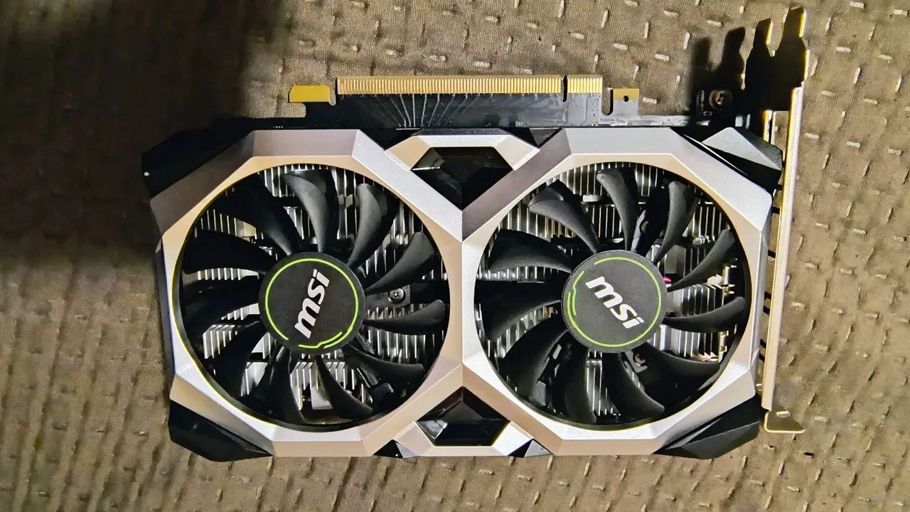 SUCATA GTX 1650 msi