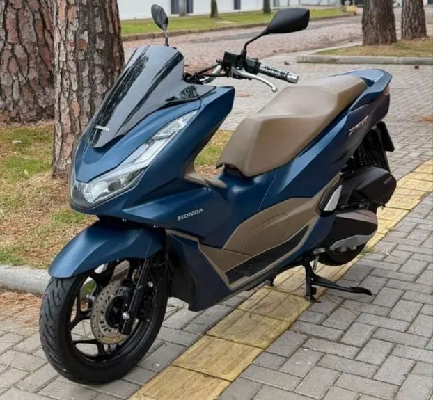 Moto PCX DLX 160  - Foto 4