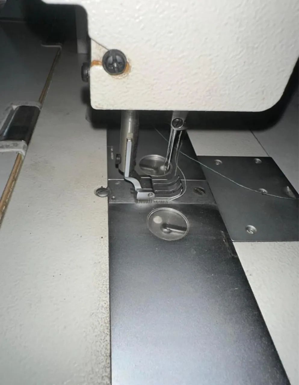 Vendo máquina costura Pespontadeira - Foto 5