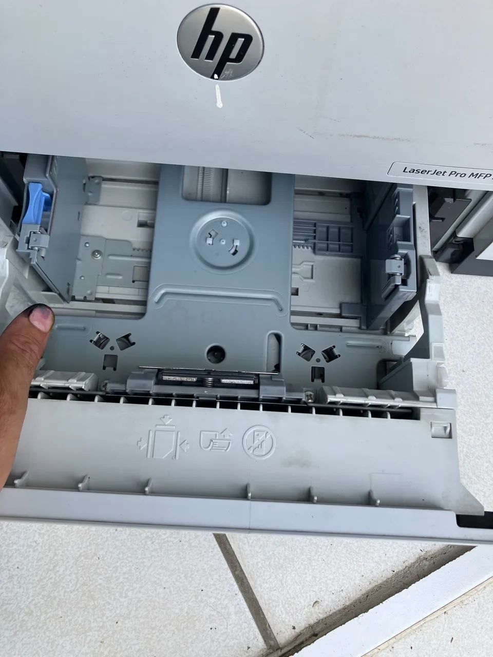 Impressora multifuncional laser Jet Hp pro 521dn - Foto 4