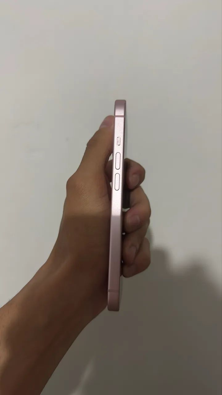 iPhone 15 Rosa 128gb - 89% bateria - Foto 2