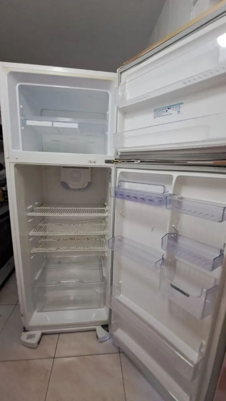 Geladeira Eletrolux  - Foto 2