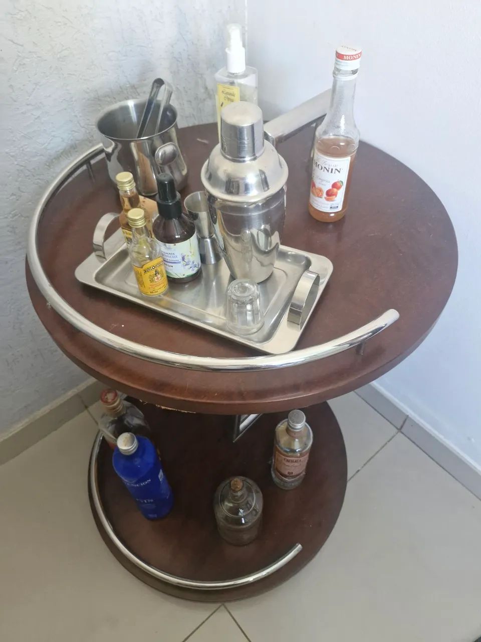 Bar com rodinhas - Foto 3