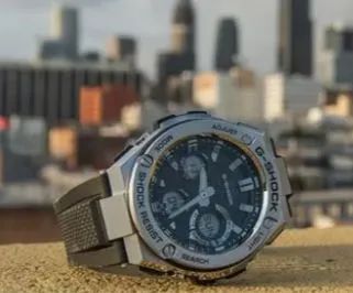 Relógio CASIO G-SHOCK Unissex anadigi solar GST-S110-1ADR