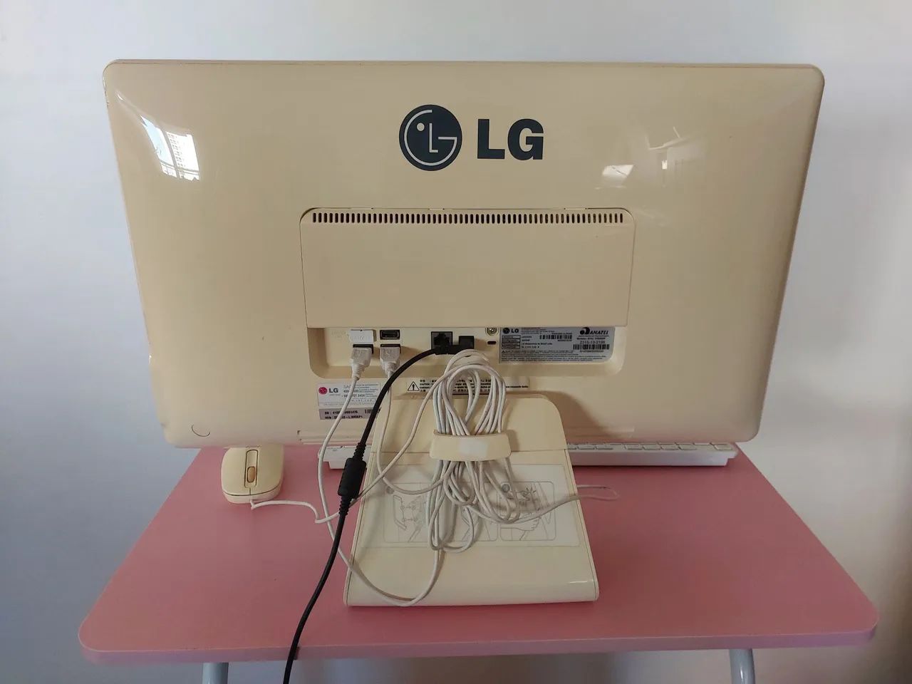 Computador All in One LG 22" + teclado e mouse originais - Foto 2