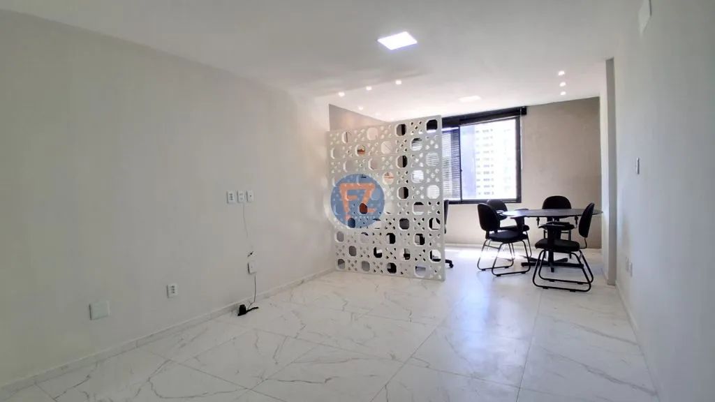 Locação de Comercial / Sala na cidade de Fortaleza - Foto 2
