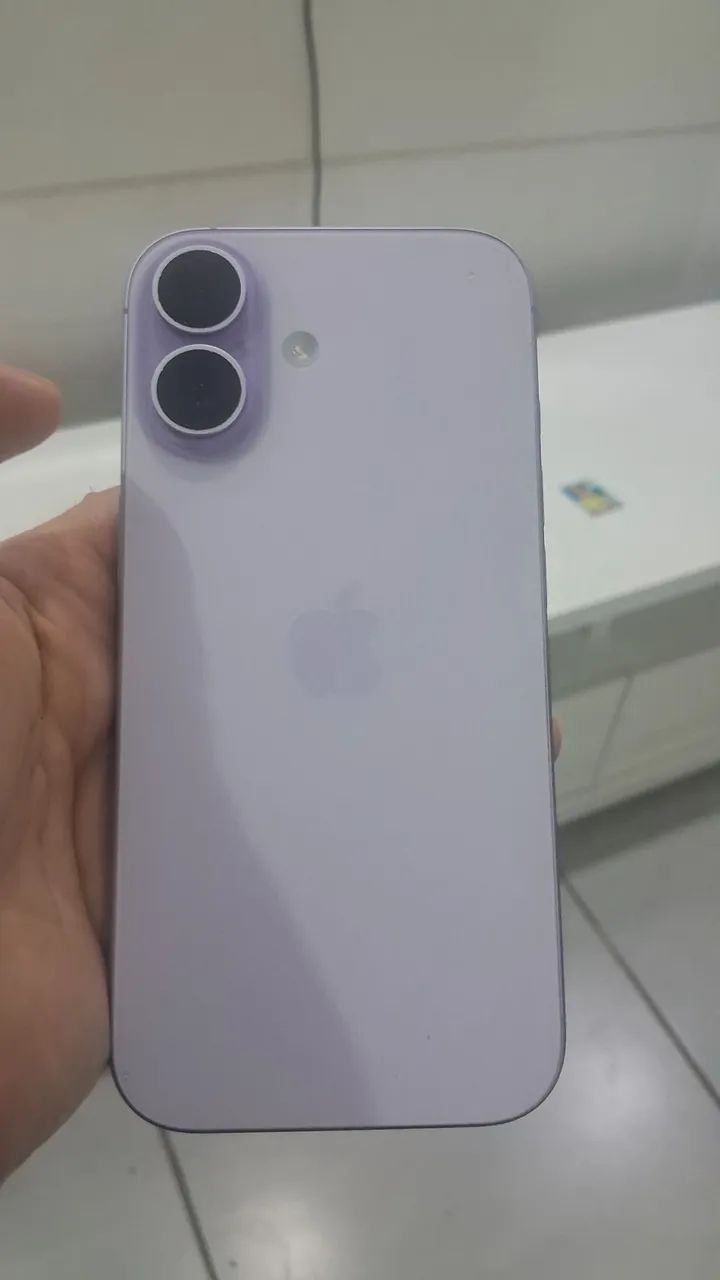 IPHONE 17 5.200 6 MESES DE USO AINDA NA GARANTIA - Foto 2