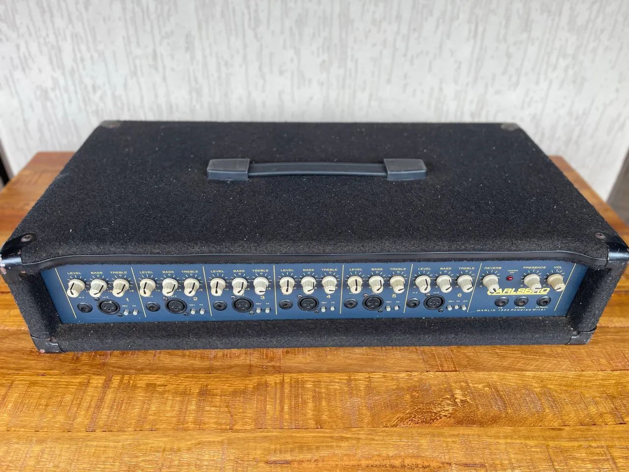 Carlsbro Marlin 1500 Powered Mixer
