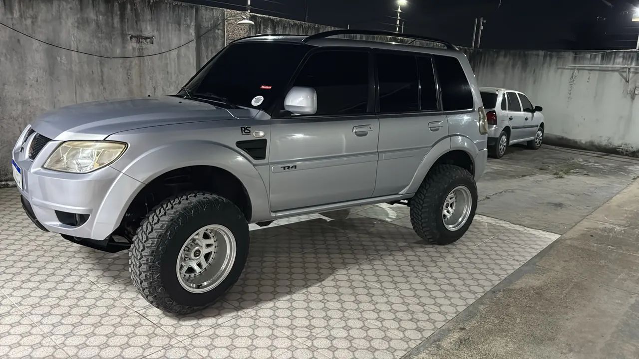 Mitsubishi Pajero 2011