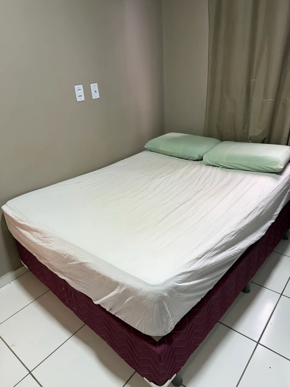 VENDO CAMA QUEEN ORTOBOM 600$ - Foto 3