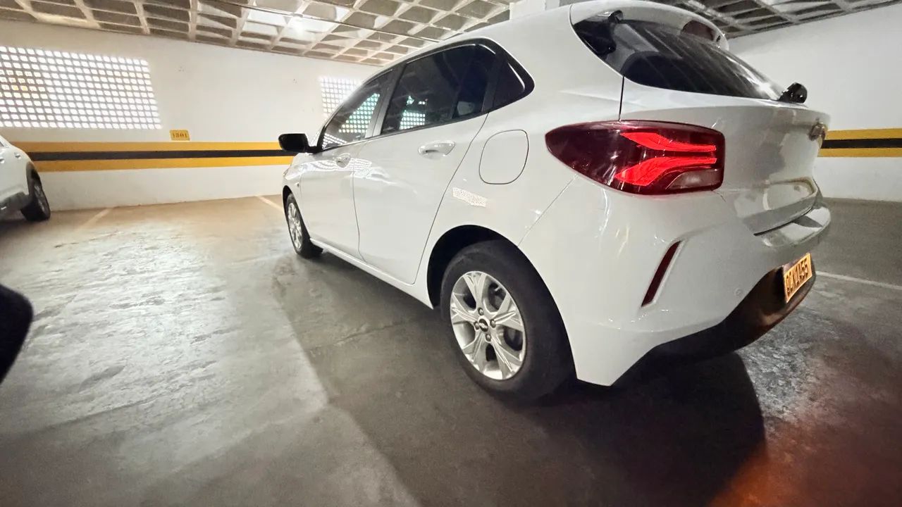 Chevrolet Onix ONIX HATCH LT 1.0 12V Flex 5p Mec. 2020