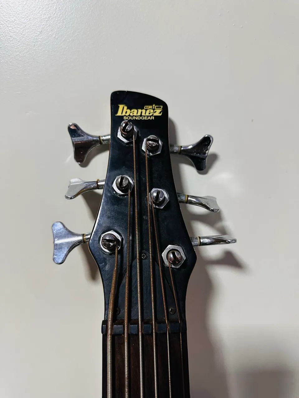 Baixo Ibanez Gio - Foto 3
