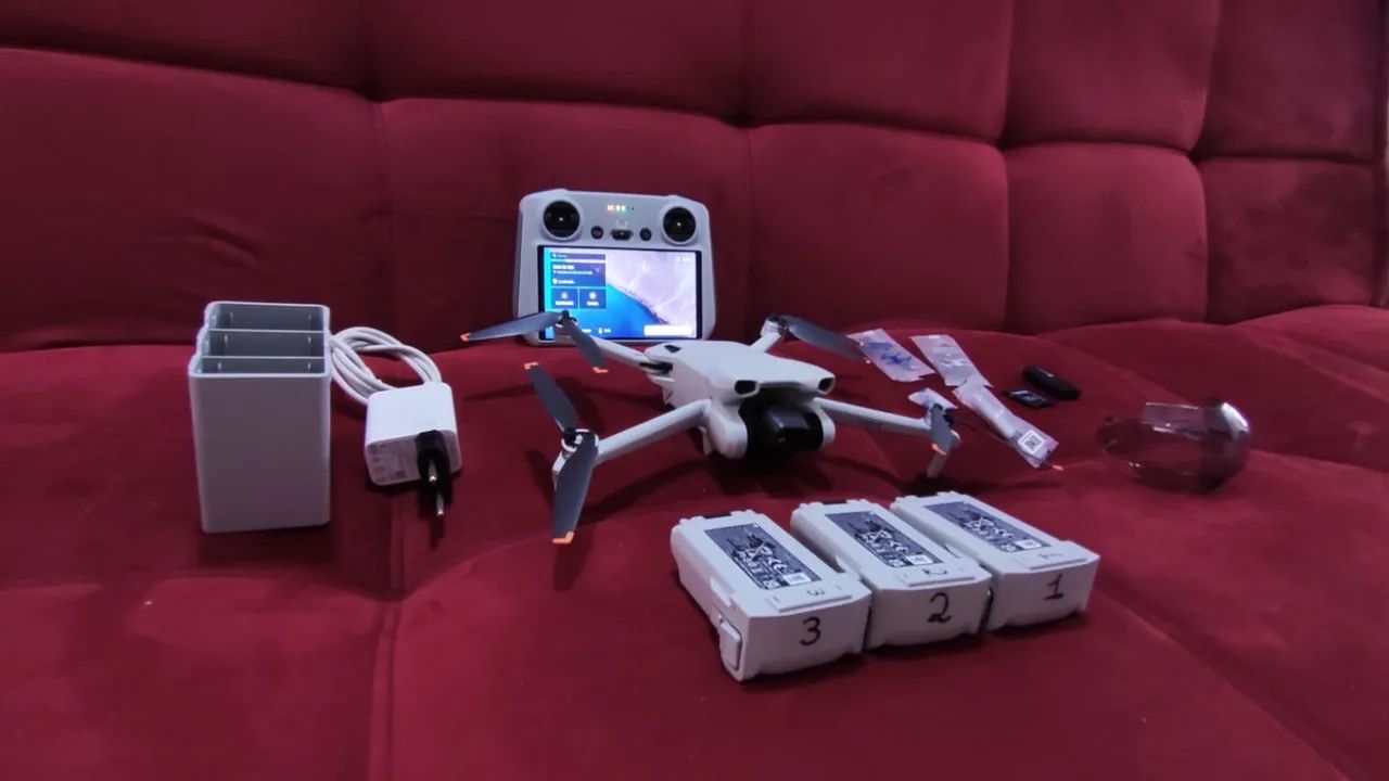 Drone DJI MINE 3 SEMINOVO COMBO COMPLETO