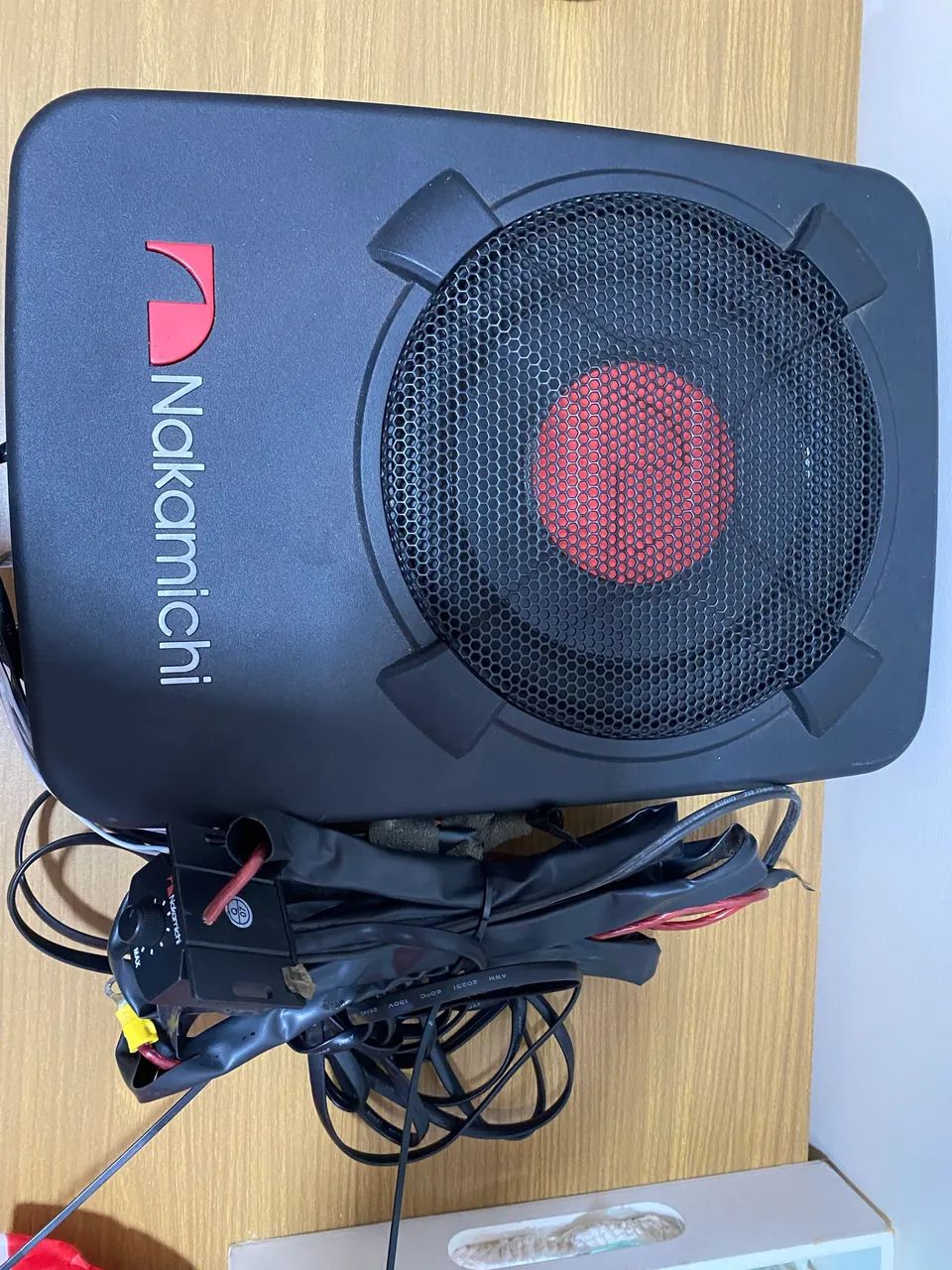 Nakamichi NBF8.1A Caixa amplificada