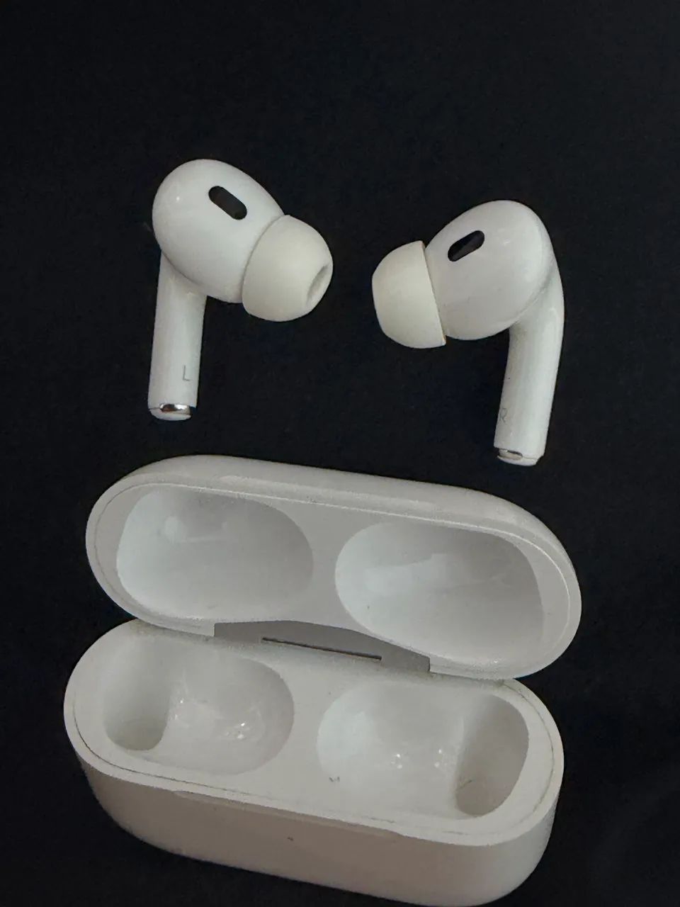Vendo Air pods pro 2ª GERAÇÃO com caixa e cabo - Foto 4