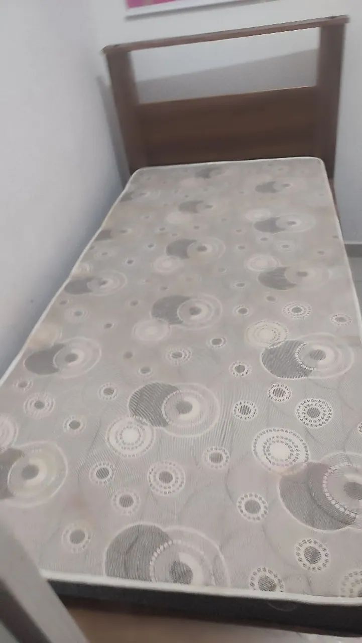Cama Com colchão solteiro