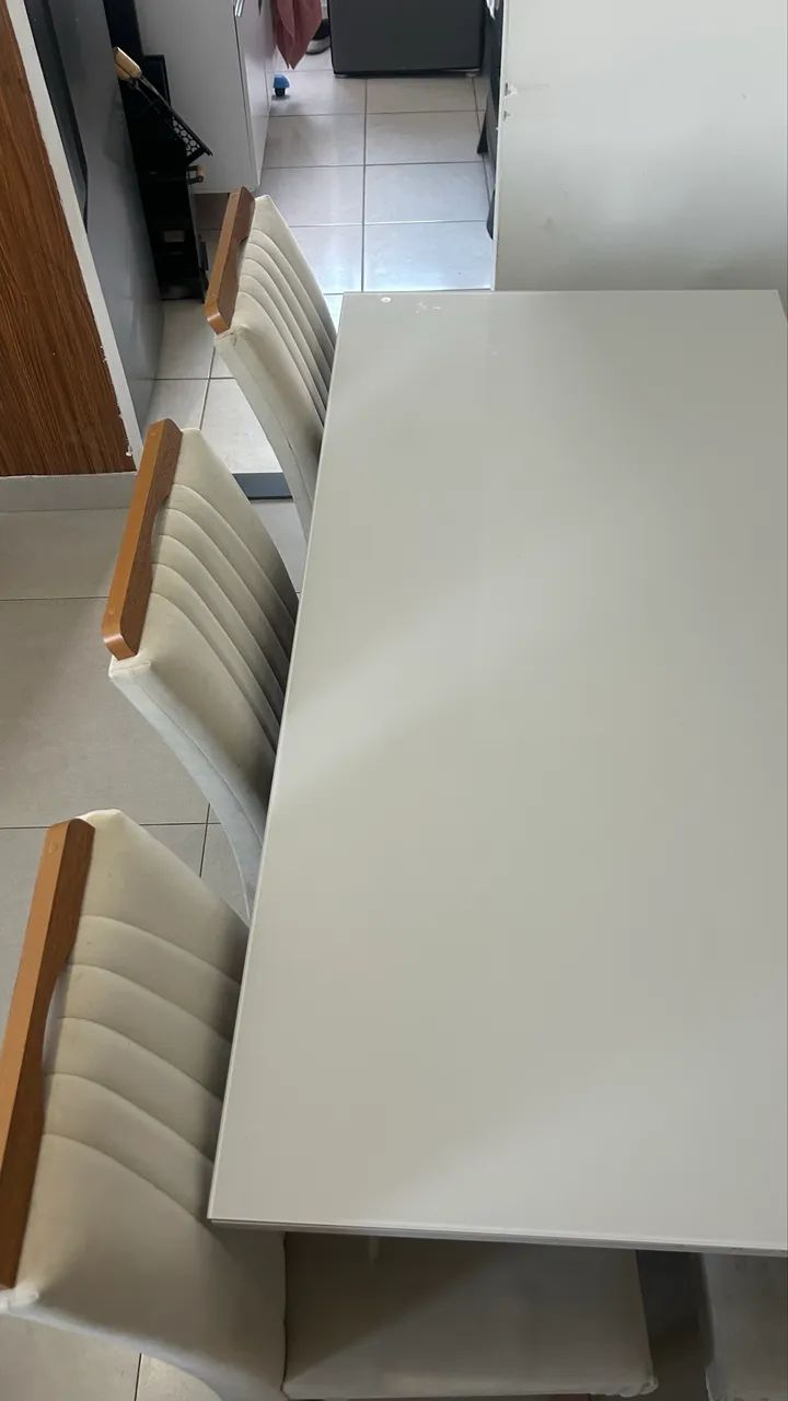 Mesa de Jantar 6 Lugares - Excelente Estado - Foto 2