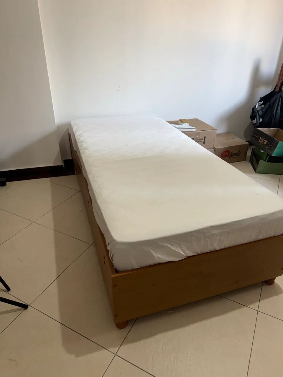 Base de cama box solteiro Mônaco, da Tcil Móveis. - Foto 3