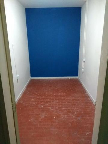 Aluga-se Prédio comercial, Próximo ao Hiper Bom Preço - Foto 11