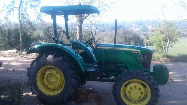 Trator john deere 5055 E - Foto 3