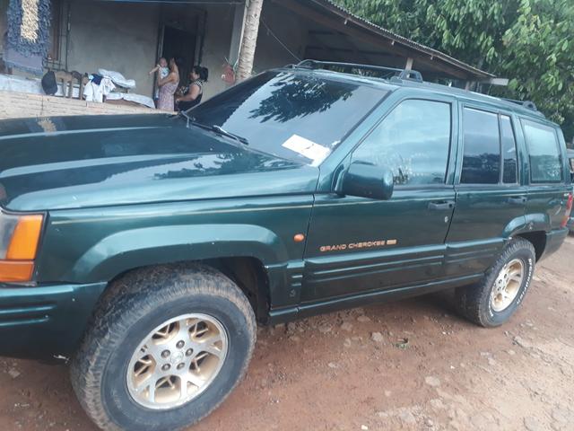 Jeep cherokee