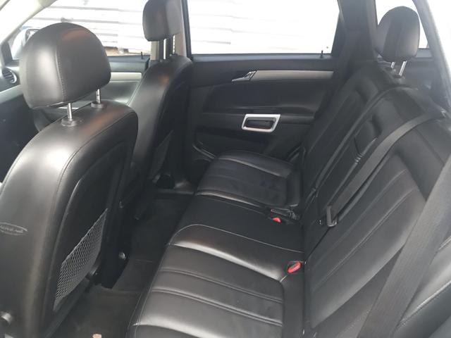 Vendo GM Captiva prata 2010/11, completíssima, muito conservada - Foto 4