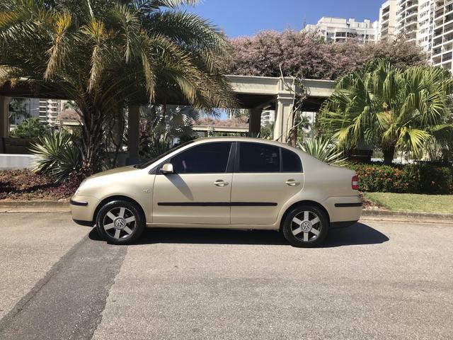 Polo Sedan 2005 - Foto 2