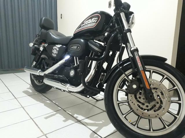 Harley Davidson XL 883 R - 2013