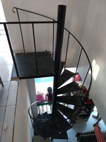 Escada caracol - Foto 2