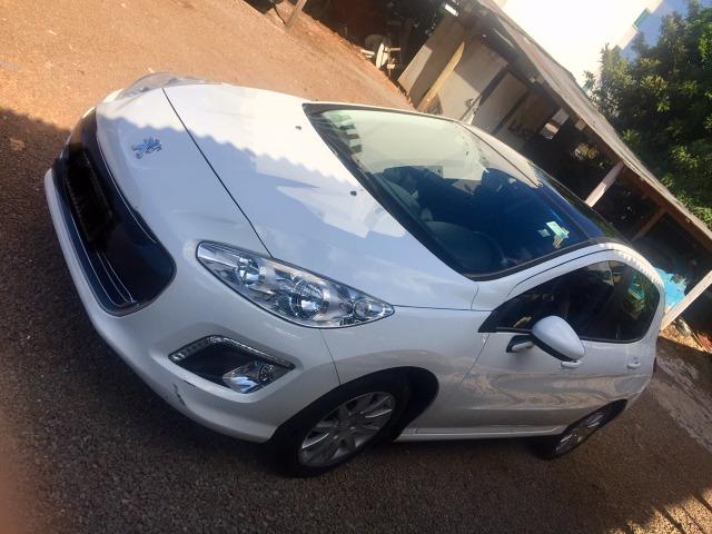 Peugeot 308 1.6 Active Flex Manual com Teto Panorâmico 2013/2014 - Foto 2