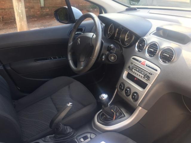 Peugeot 308 1.6 Active Flex Manual com Teto Panorâmico 2013/2014 - Foto 6