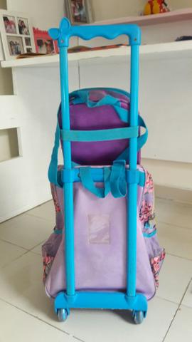 Mochila e lacheira