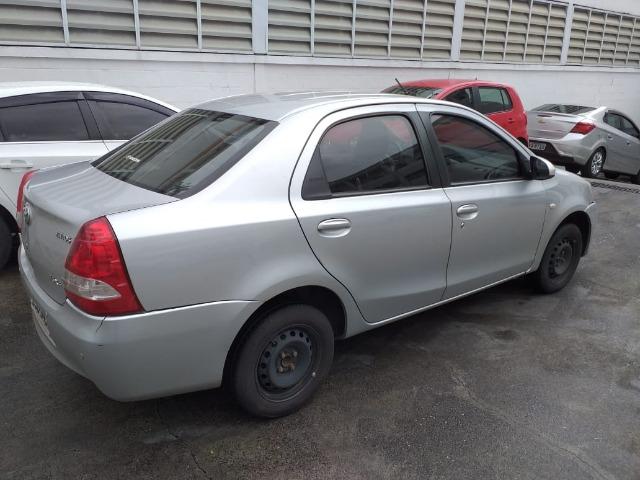 Etios Sedan XS Aut 2017 10mil+959 - Foto 6