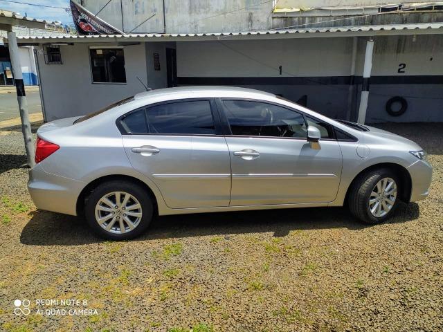 Honda New Civic 1.8 LXS - 14/14 - Foto 5