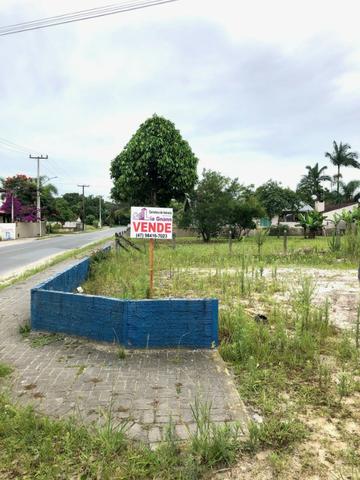 Vende-se terreno com excelente localização na Praia de Itapoá