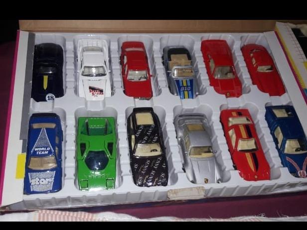 Brinquedos carrinho