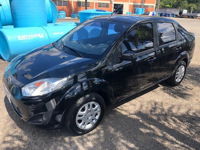 Fiesta sedan 1.6 completo 2013 abaixo da fipe
