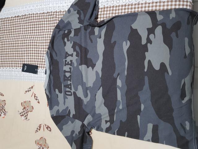 Camiseta Oakley Padronagem Militar (Original) - Foto 4