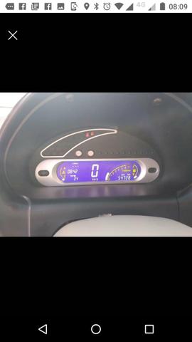Chery QQ3 1.1 2012 completo banco de couro ar, ótimo pra Uber!! - Foto 4