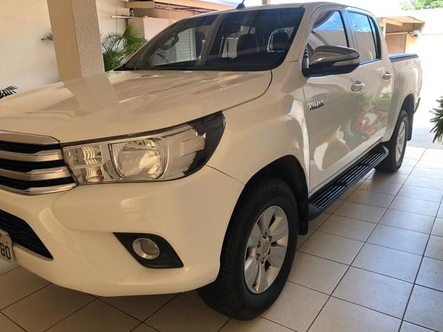 Hilux 2017 SRV Diesel SEM Igual Troca e Financia