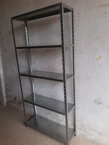 Estante aço galvanizada sem pintura