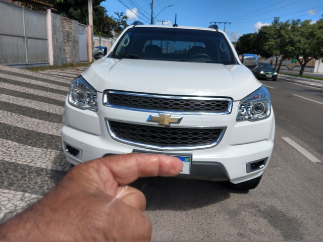 CHEVROLET S10 LTZ O carro tá na Av Maria Quitéria 2933 menudo veículos - Foto 5