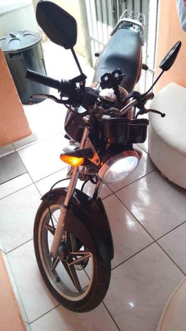 MOTO DE LEILÃO COM NOTA E PLACA SUZUKI 125