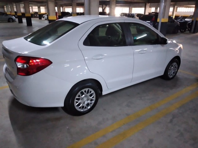 VENDO FORD KA+ SEDAN 1.5