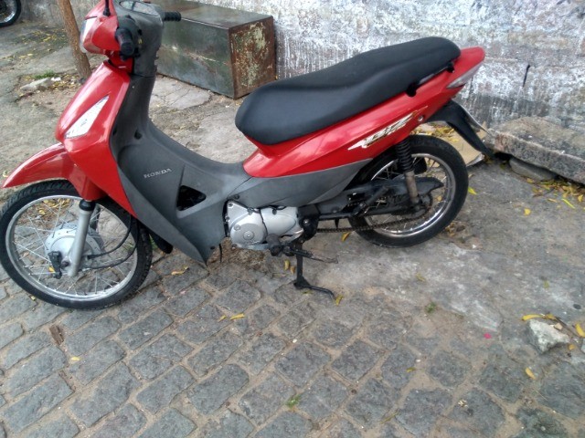 VENDO SE UMA HONDA BLS 125 AN? 2006