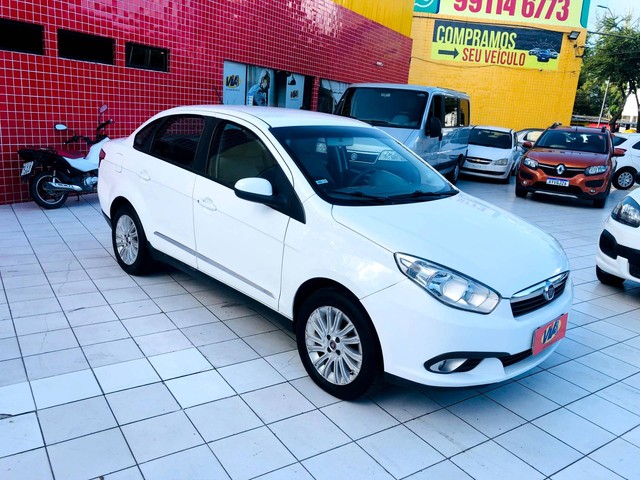 SIENA 2013/2014 1.6 MPI ESSENCE 16V FLEX 4P AUTOMATIZADO