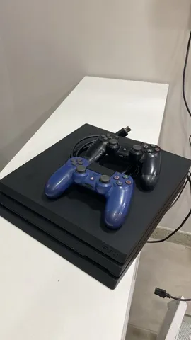 Ps4 pro branco + 4 jogos fisicos / pego slim na troca em Curitiba