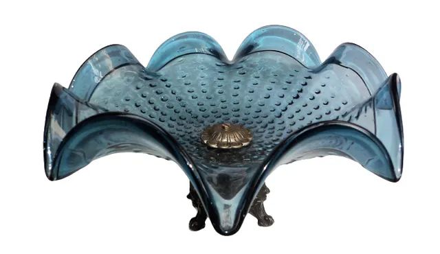 Antigo Centro de Mesa em Vidro Azulado e detalhes em metal - Foto 2